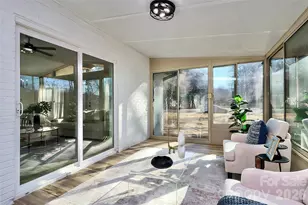 732 Aintree Rd, Charlotte, NC 28215 - Photo 23