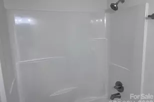 211 Honeycutt Rd, Troutman, NC 28166 - Photo 15