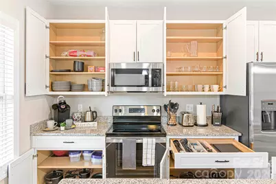 22 Daniel Road, Asheville, NC 28806 - Photo 9