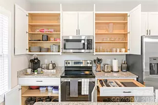 22 Daniel Rd, Asheville, NC 28806 - Photo 9