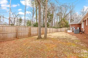 818 Eaglewood Ave, Charlotte, NC 28212 - Photo 39