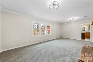 818 Eaglewood Ave, Charlotte, NC 28212 - Photo 23