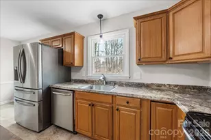 818 Eaglewood Ave, Charlotte, NC 28212 - Photo 13