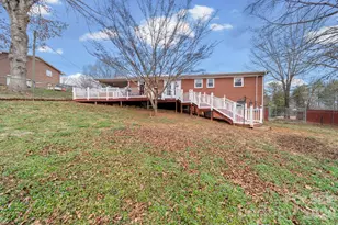 116 Hilltop Ave, Valdese, NC 28690 - Photo 5
