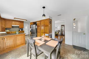 116 Hilltop Ave, Valdese, NC 28690 - Photo 23