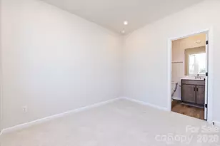 4619 Swan Meadow Ln, Charlotte, NC 28226 - Photo 7