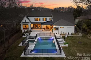 4420 Forest Hills Dr, Charlotte, NC 28226 - Photo 3