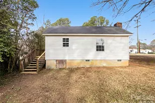 1903 Winget St, Gastonia, NC 28052 - Photo 5