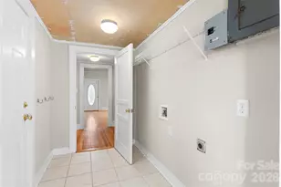 606 N Juniper St, Kannapolis, NC 28081 - Photo 11