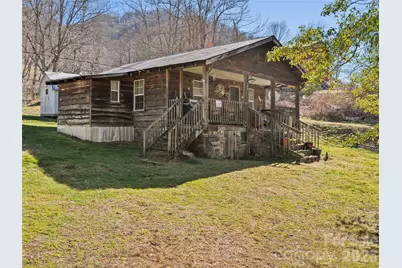 186 Creekmont Drive, Clyde, NC 28721 - Photo 3