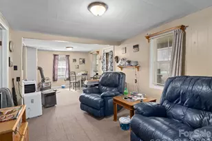 186 Creekmont Dr, Clyde, NC 28721 - Photo 7