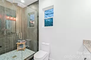 510 N Mulberry St, Cherryville, NC 28021 - Photo 17