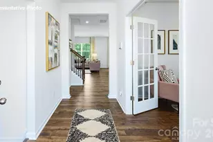 6548 Barcelona Wy, Charlotte, NC 28214 - Photo 3