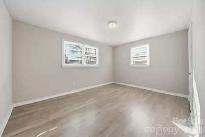 1512 N Deal Avenue, Newton, NC 28658 - Photo 15