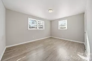 1512 N Deal Ave, Newton, NC 28658 - Photo 15