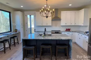 150 Driftwood Dr, Mooresville, NC 28117 - Photo 5