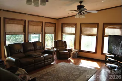 816 Avondale Road, Gastonia, NC 28054 - Photo 5