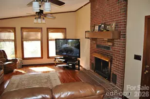 816 Avondale Rd, Gastonia, NC 28054 - Photo 3