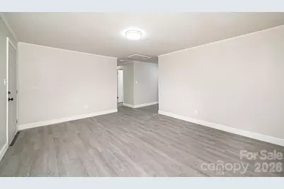 25 N Davis Avenue, Newton, NC 28658 - Photo 15