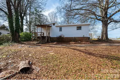 25 N Davis Avenue, Newton, NC 28658 - Photo 9