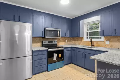 5300 Hickory Lane, Charlotte, NC 28216 - Photo 15