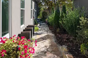 58 Carriage Highlands Ct, Hendersonville, NC 28791 - Photo 31