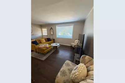 4609 Connecting Road, Charlotte, NC 28209 - Photo 3