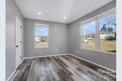 905 W 6th Avenue B Avenue, Gastonia, NC 28052 - Photo 17