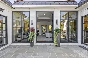 727 Colville Rd, Charlotte, NC 28207 - Photo 41