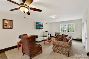 1535 Providence Rd, Charlotte, NC 28207 - Photo 25