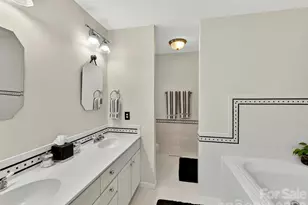 1535 Providence Rd, Charlotte, NC 28207 - Photo 15