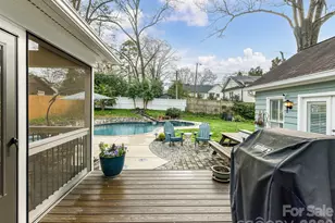 1535 Providence Rd, Charlotte, NC 28207 - Photo 7