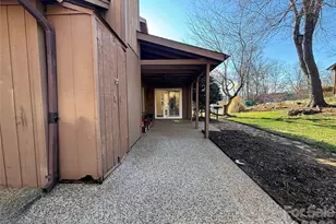 1754 12th St NE, Hickory, NC 28601 - Photo 27