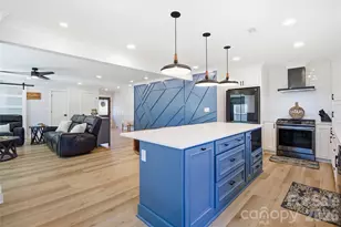 300 Forest Park Rd, Matthews, NC 28104 - Photo 21