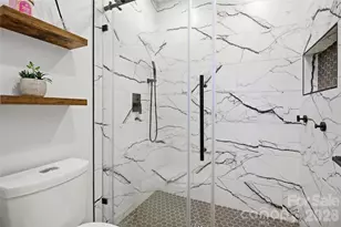 300 Forest Park Rd, Matthews, NC 28104 - Photo 25