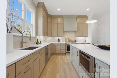 433 W Peterson Drive, Charlotte, NC 28217 - Photo 7