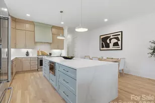 433 W Peterson Dr, Charlotte, NC 28217 - Photo 13