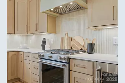 433 W Peterson Drive, Charlotte, NC 28217 - Photo 9