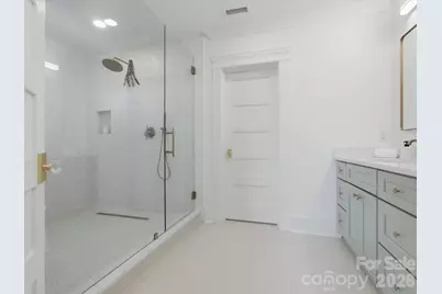 433 W Peterson Drive, Charlotte, NC 28217 - Photo 29