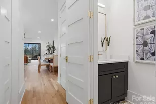 431 W Peterson Dr, Charlotte, NC 28203 - Photo 37