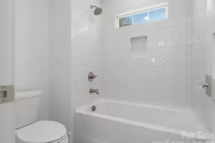 431 W Peterson Dr, Charlotte, NC 28217 - Photo 29