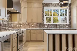 431 W Peterson Dr, Charlotte, NC 28217 - Photo 5