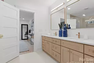 431 W Peterson Dr, Charlotte, NC 28203 - Photo 31