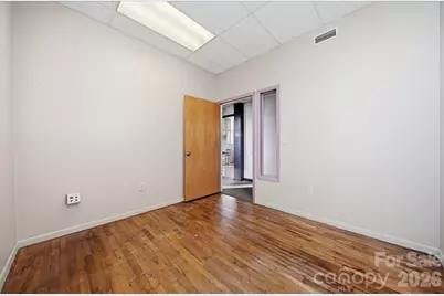 729 1st Avenue SW, Hickory, NC 28602 - Photo 19