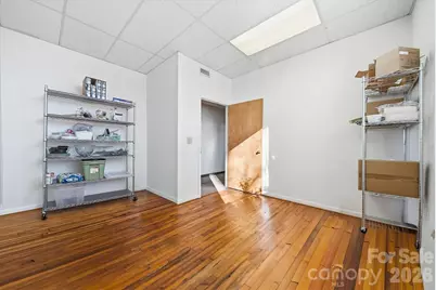 729 1st Avenue SW, Hickory, NC 28602 - Photo 25