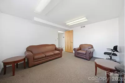 729 1st Avenue SW, Hickory, NC 28602 - Photo 27