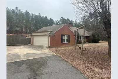 219 S Main Street, Mount Gilead, NC 27306 - Photo 3