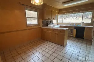 219 S Main St, Mount Gilead, NC 27306 - Photo 9