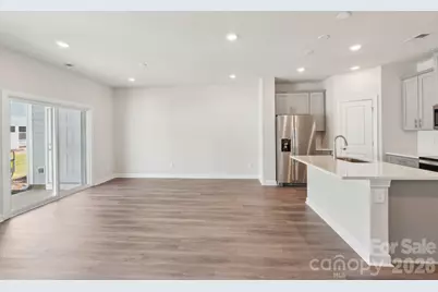 8116 Hidden Springs Trail, Charlotte, NC 28216 - Photo 3