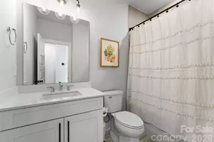 1737 Dunavant St, Charlotte, NC 28203 - Photo 17